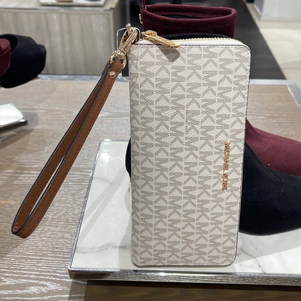 Michael Kors Jet Set Travel Large Travel CONTINENTAL wallet-wristlet-phoneholder - Picture 7 of 16